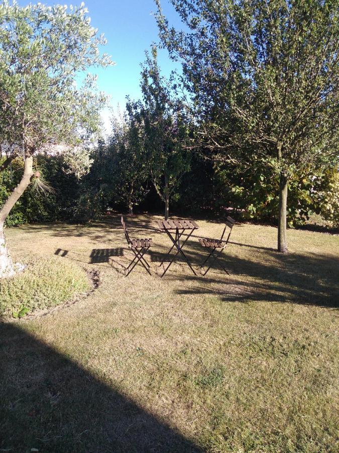 Chambre Agreable Au Calme Saint-Hilaire-Petitville エクステリア 写真